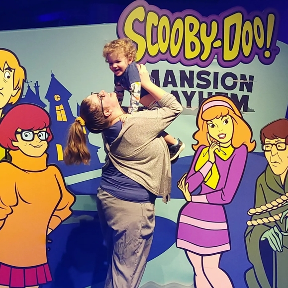 Meet your Posher, Megan - Picture 9 of 12